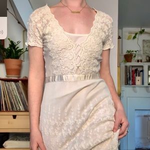 Lace cream midi dress